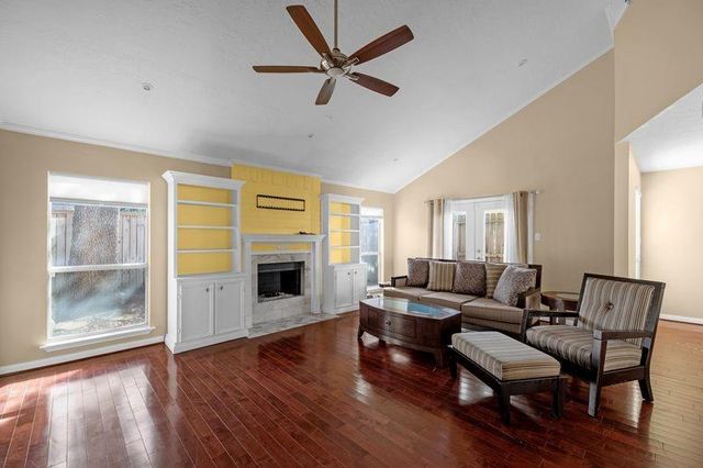 12800 Briar Forest Drive 110, Houston, TX 77077