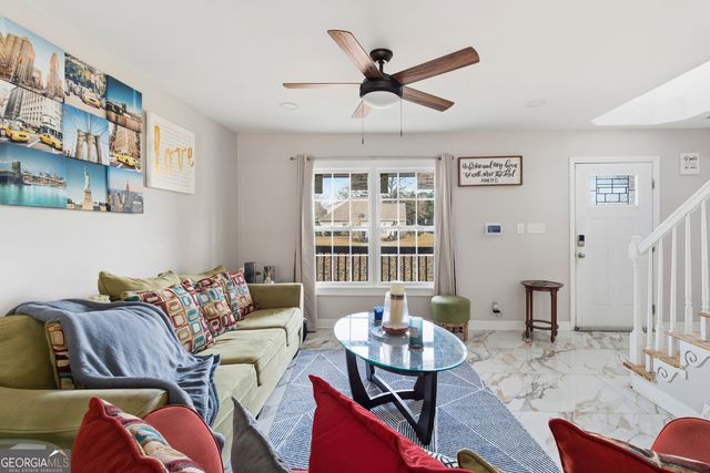 15 OAK HILL Court, Mcdonough, GA 30253