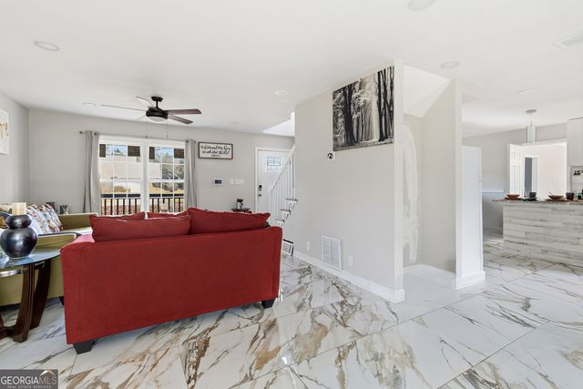 15 OAK HILL Court, Mcdonough, GA 30253