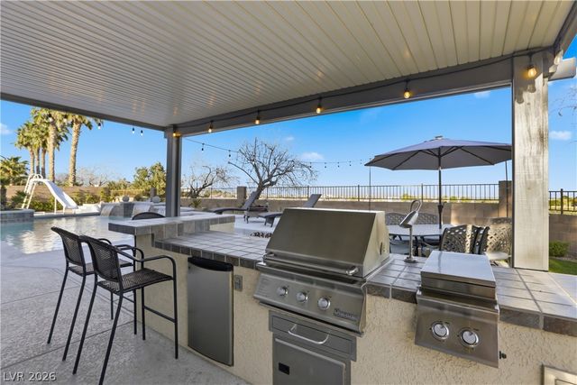 6102 Rocketman Circle, Las Vegas, NV 89149