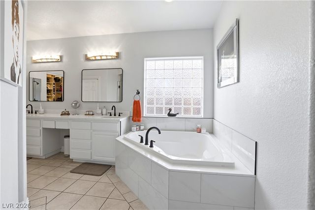 6102 Rocketman Circle, Las Vegas, NV 89149