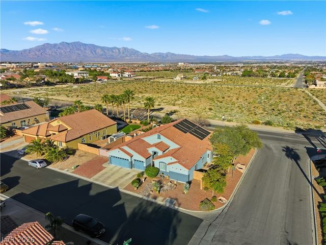 6102 Rocketman Circle, Las Vegas, NV 89149