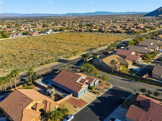 6102 Rocketman Circle, Las Vegas, NV 89149