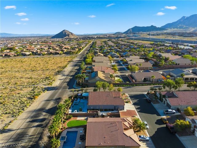 6102 Rocketman Circle, Las Vegas, NV 89149