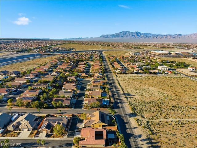 6102 Rocketman Circle, Las Vegas, NV 89149