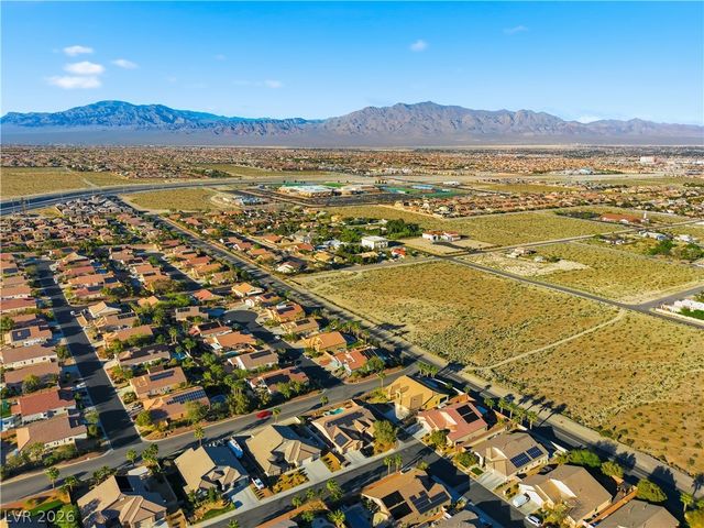 6102 Rocketman Circle, Las Vegas, NV 89149