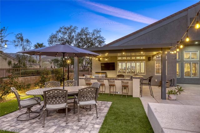 6102 Rocketman Circle, Las Vegas, NV 89149