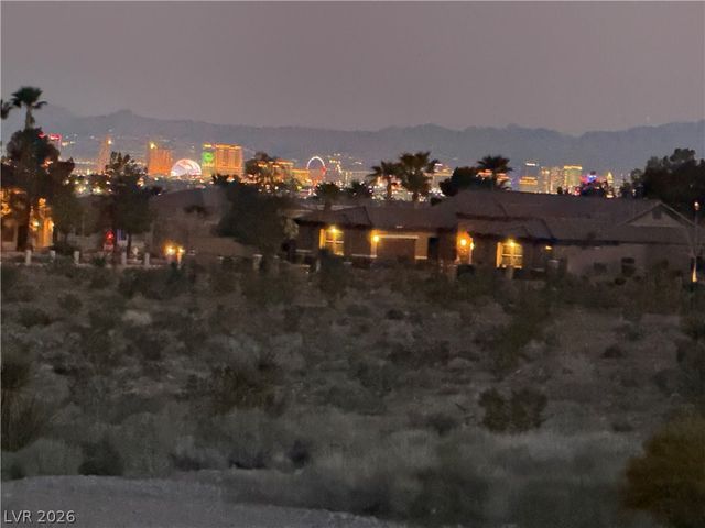 6102 Rocketman Circle, Las Vegas, NV 89149