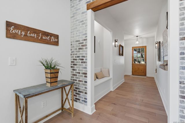 231 River Bend Place, Spring Branch, TX 78070