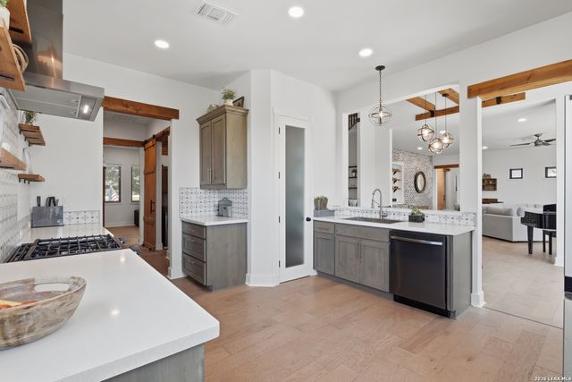 231 River Bend Place, Spring Branch, TX 78070