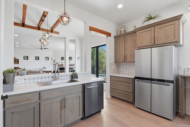 231 River Bend Place, Spring Branch, TX 78070