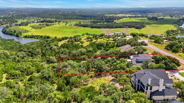 231 River Bend Place, Spring Branch, TX 78070