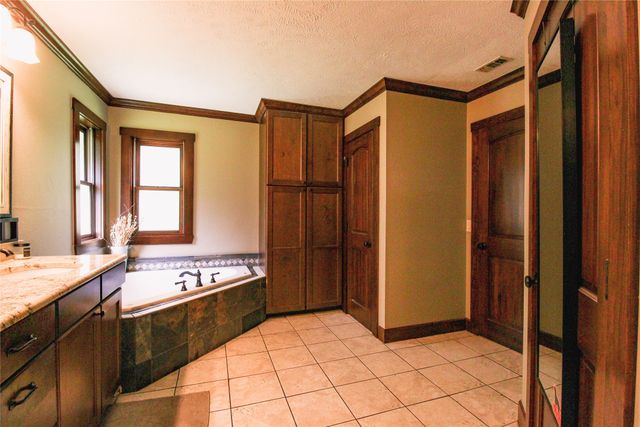 6182 FM 1398, Hooks, TX 75561