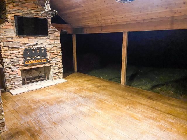 6182 FM 1398, Hooks, TX 75561