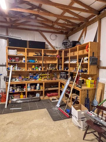 6182 FM 1398, Hooks, TX 75561