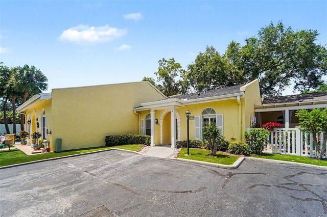 2511 W TEXAS AVENUE B, Tampa, FL 33629