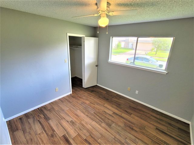 6102 Havendale Drive, Houston, TX 77072