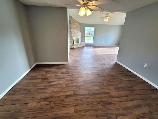 6102 Havendale Drive, Houston, TX 77072
