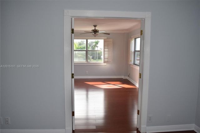 1881 Middle River Dr 402, Fort Lauderdale, FL 33305