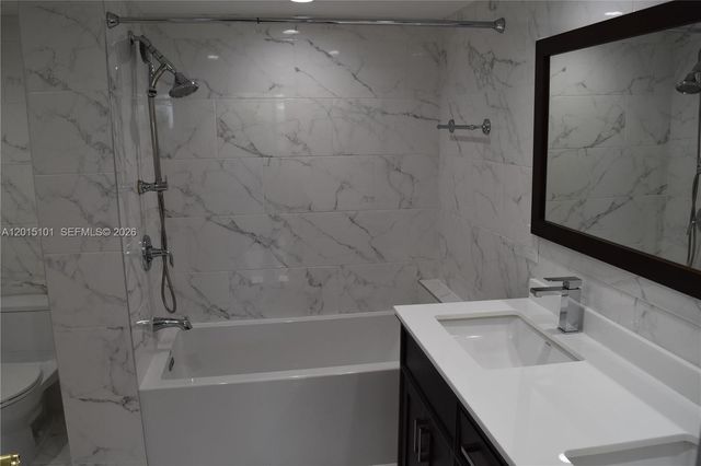 1881 Middle River Dr 402, Fort Lauderdale, FL 33305