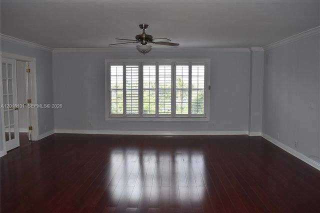 1881 Middle River Dr 402, Fort Lauderdale, FL 33305