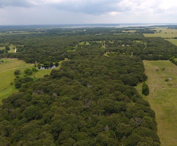 17754 County Road 4052, Kemp, TX 75143