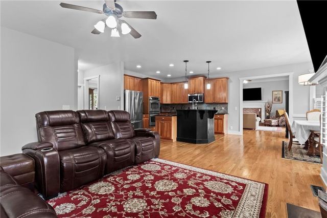 127 Stargaze Ridge, Canton, GA 30114