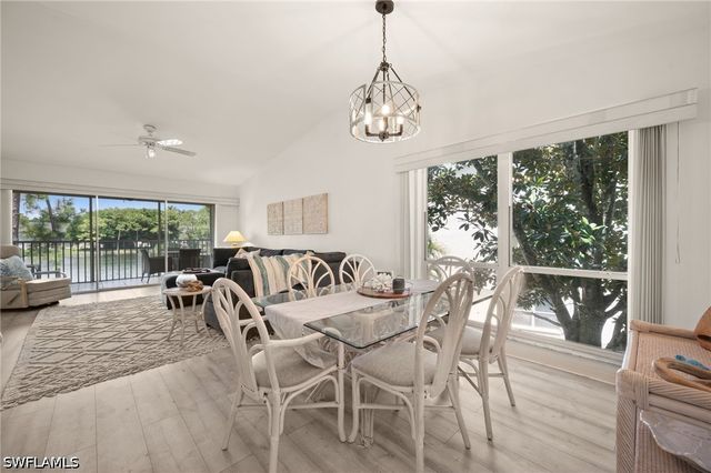 1140 Sarah Jean CIR C206, Naples, FL 34110