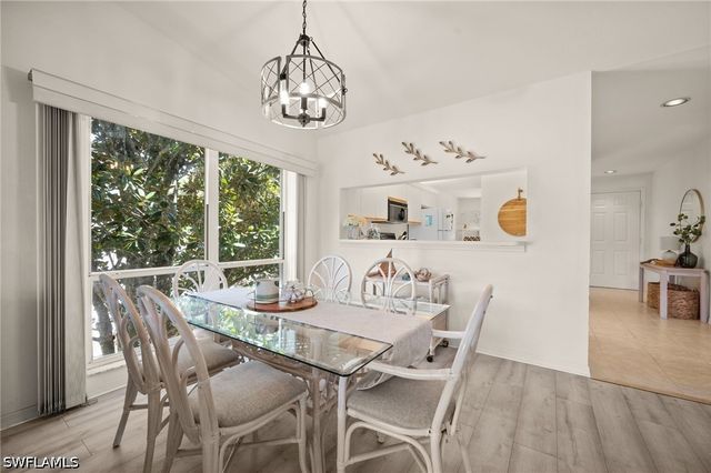 1140 Sarah Jean CIR C206, Naples, FL 34110