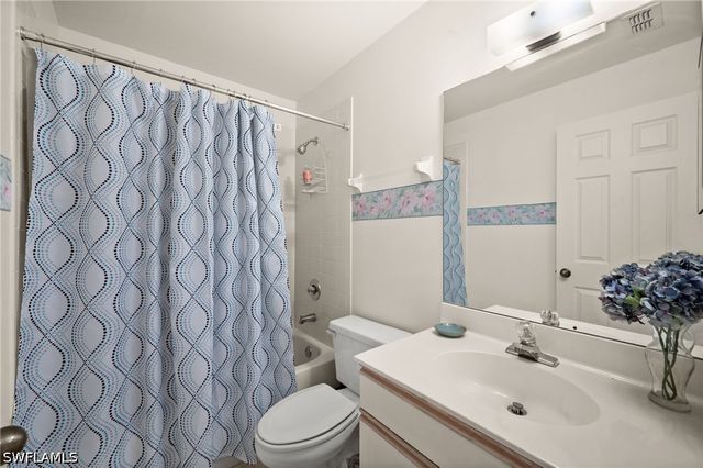 1140 Sarah Jean CIR C206, Naples, FL 34110