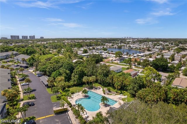 1140 Sarah Jean CIR C206, Naples, FL 34110