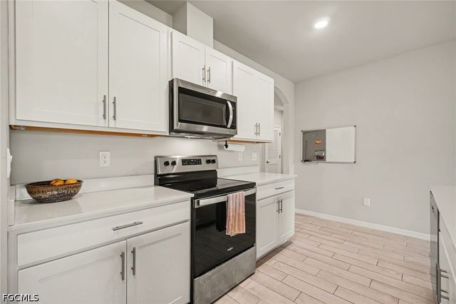 322 NW 21st ST, Cape Coral, FL 33993
