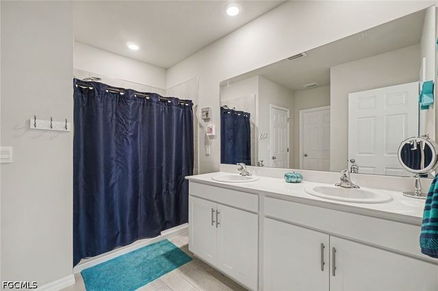 322 NW 21st ST, Cape Coral, FL 33993