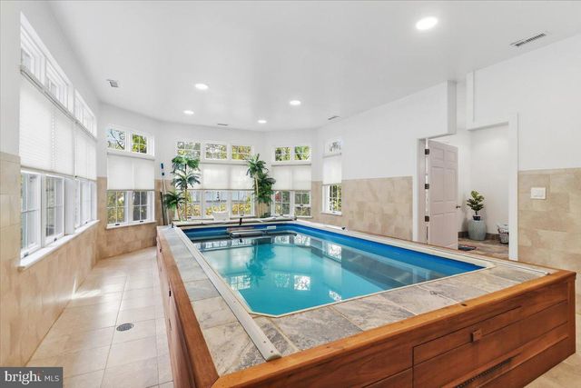 27 MARTER AVE, Mount Laurel, NJ 08054