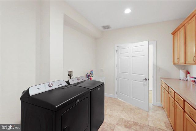 27 MARTER AVE, Mount Laurel, NJ 08054