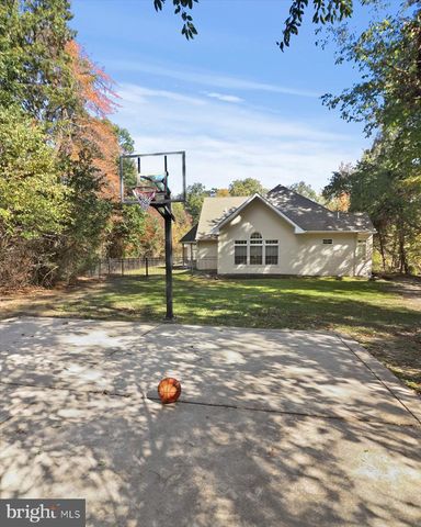 27 MARTER AVE, Mount Laurel, NJ 08054