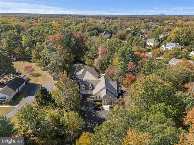 27 MARTER AVE, Mount Laurel, NJ 08054