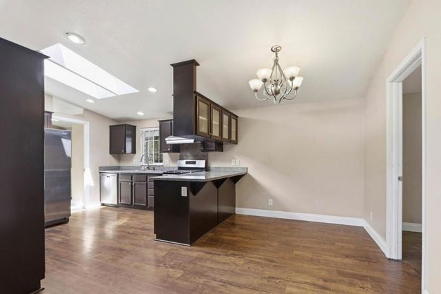 125 N Mary Avenue, Sunnyvale, CA 94086