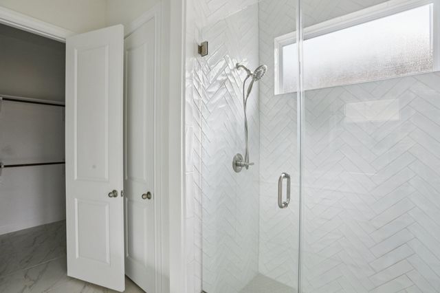 214 San Saba DR, Buda, TX 78610