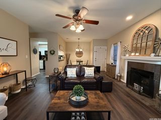 11839 Parliament St Apt 2423, San Antonio, TX 78216