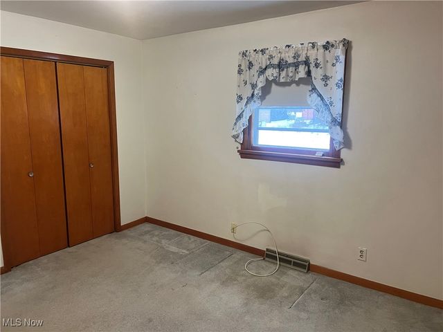7296 Poore Road, Conneaut, OH 44030