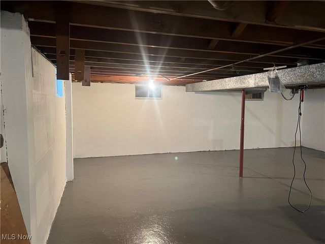 7296 Poore Road, Conneaut, OH 44030