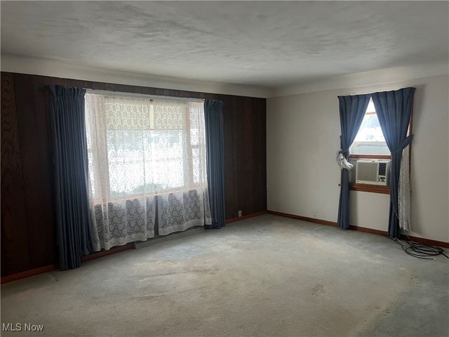 7296 Poore Road, Conneaut, OH 44030