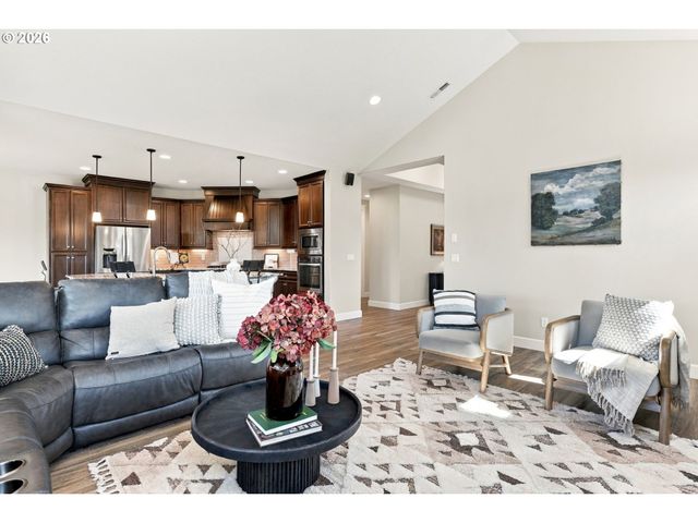 11900 Ne 58TH Ave, Vancouver, WA 98686
