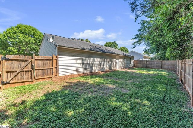 22 Backwater Way, Greenville, SC 29611