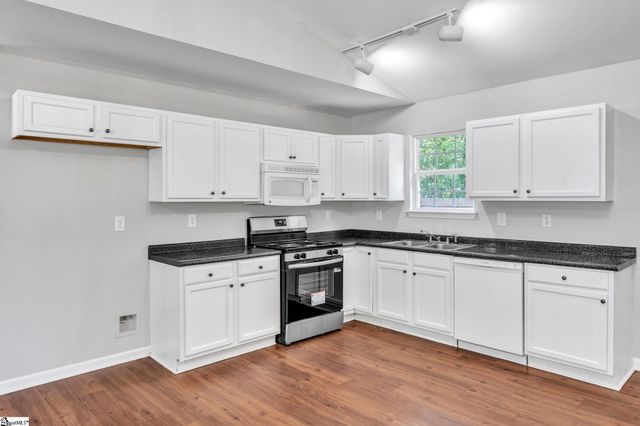 22 Backwater Way, Greenville, SC 29611