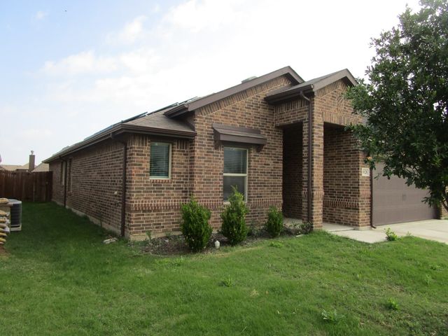 10128 Boxelder Drive, Fort Worth, TX 76036