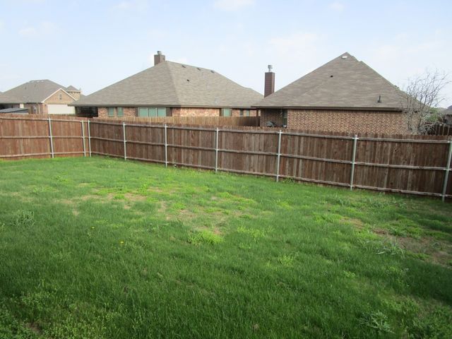 10128 Boxelder Drive, Fort Worth, TX 76036