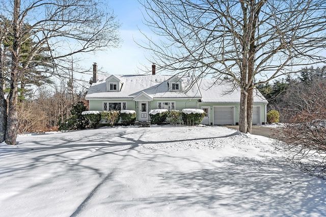 318 Lovewell St, Gardner, MA 01440