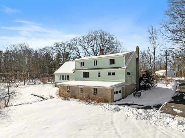 318 Lovewell St, Gardner, MA 01440